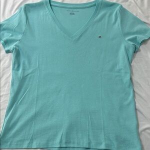 Tommy Hilfiger Women's Light Blue Teal V-Neck Tee